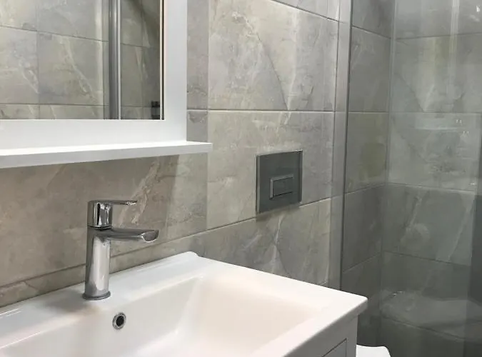 Muharrembey מלון