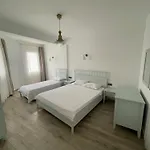 Muharrembey Hotell 2*