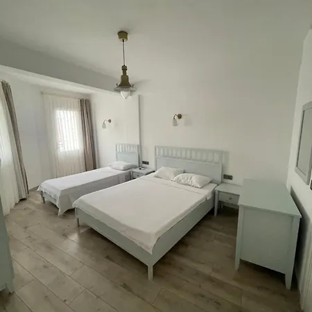 Muharrembey 호텔 2*