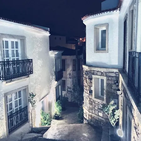 Muharrembey Hotel