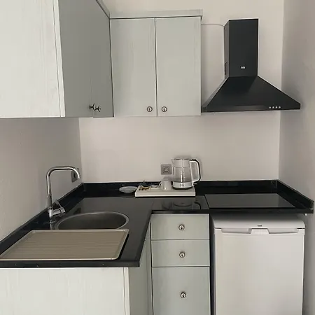 Muharrembey 호텔 2*